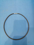 RAKUWA磁気ネックレス(ブラック)|ファイテン