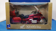 HONDA GOLD WING(レッド)