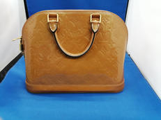 アルマPM モノグラムヴェルニ|LOUISVUITTON