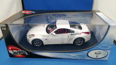 1/18NISSAN Z|HOTWHEEL