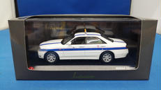 NISSAN CEDRIC PRIVATE TAXI(ホワイ|J-COLLECTION