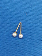 K18石付きピアス|