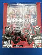 仮面ライダーW ヒートジョーカー&ヒートトリガー|BANDAI