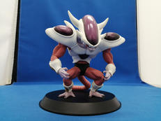フリーザ第三形態フィギュア|BANPRESTO