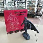 バットマン フィギュア|WARNER BROS. STUDIO STORE