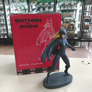 バットガール フィギュア|WARNER BROS. STUDIO STORE