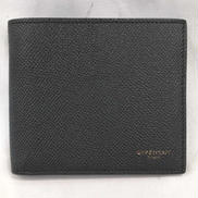 二つ折り財布|GIVENCHY