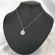 【アビステ】クリスタルガラスネックレス|abiste