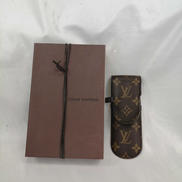 エテュイスティロ|LOUIS VUITTON