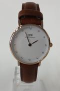 クォーツ・アナログ腕時計|DANIEL WELLINGTON