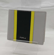 二つ折り財布|FURLA