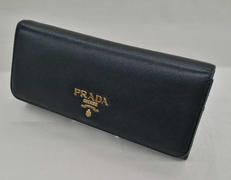 二つ折り財布|PRADA