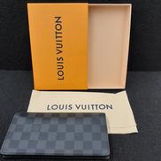 ポルトフォイユ・プラザ|LOUIS VUITTON