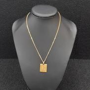 プレート付きネックレス|K18