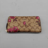 ラウンドファスナー長財布|COACH