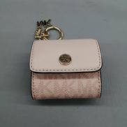 エアポッズケース|MICHAEL KORS