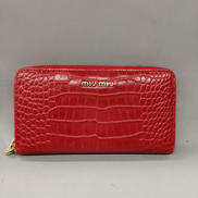 ラウンドファスナー長財布|MIUMIU