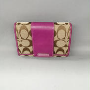 二つ折り財布|COACH