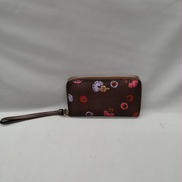 ラウンドファスナー財布|COACH