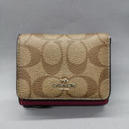 三つ折り財布|COACH