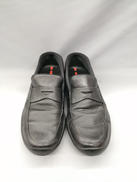 ローファー|PRADA