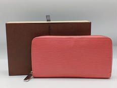 ラウンドファスナー長財布|LOUISVUITTON