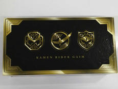 仮面ライダー鎧武　金色のロックシード3種|BANDAI