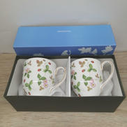 ワイルドストロベリー マグカップ (リー) ペア|WEDGWOOD