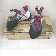 クライミングシューズ|EVOLV
