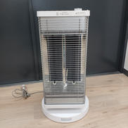 遠赤外線暖房機|DAIKIN