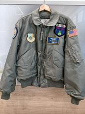 米空軍フライトジャケット|ISRATEL，INK．