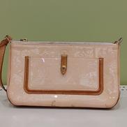 ハンドポーチ|LOUIS VUITTON