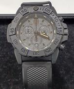 クォーツ腕時計|LUMINOX