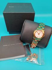 クォーツ腕時計|MARC BY MARC JACOBS