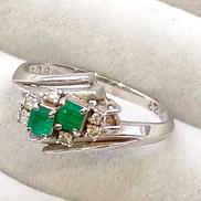 白石緑石付きリング|PT900