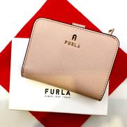 二つ折り財布|FURLA