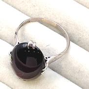 リング　大粒石付き|.