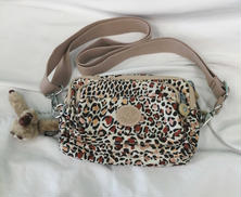 ショルダーバッグ|KIPLING