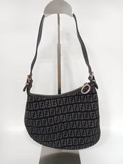 ワンショルダーサドルバッグ|FENDI