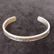 アトラスバングル|TIFFANY & CO.