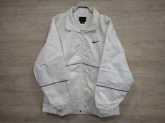 ナイロンジャケット|NIKE