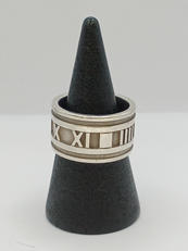 アトラスリング|TIFFANY&CO.