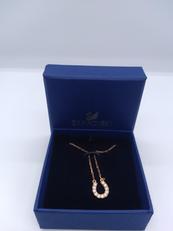 ホースシューネックレス|SWAROVSKI