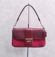 ショルダーポーチ|COACH
