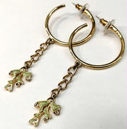 チャーム付きピアス|SWAROVSKI