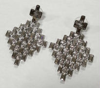 ヴィオラピアス|SWAROVSKI