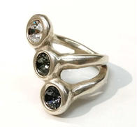 3連ストーンクロスリング|ー