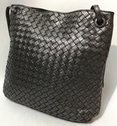 イントレチャートショルダー|BOTTEGA VENETA