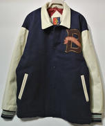 ロゴ刺繍スタジャン|BURGH SCOTT