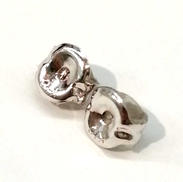 K10ピアスキャッチ|-